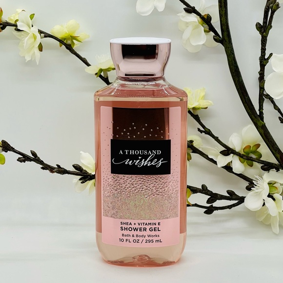 Bath and Body Works A Thousand Wishes Deluxe 4-Piece Gift Set - Picture 3 of 6